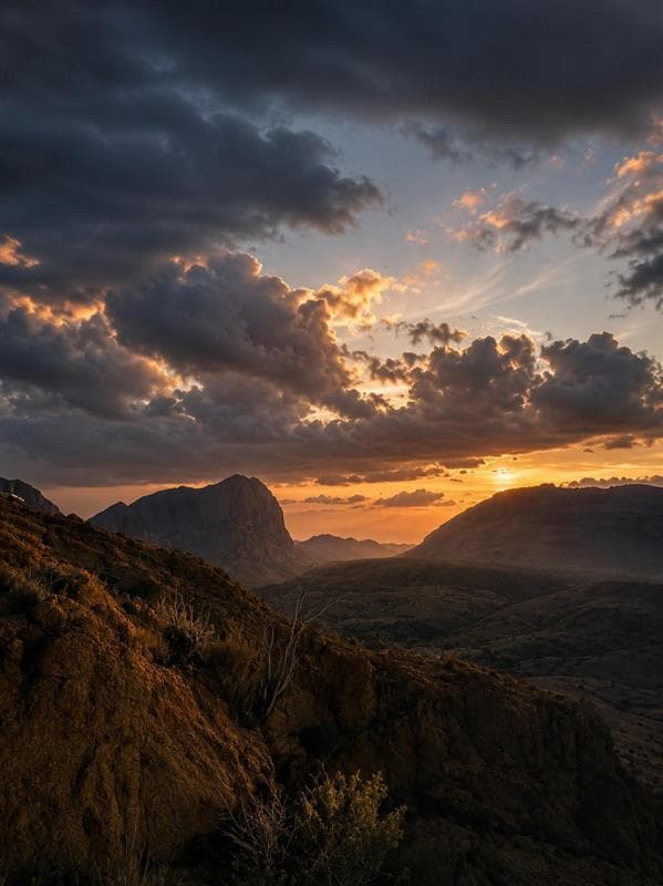 Mendaki Wadi Noman